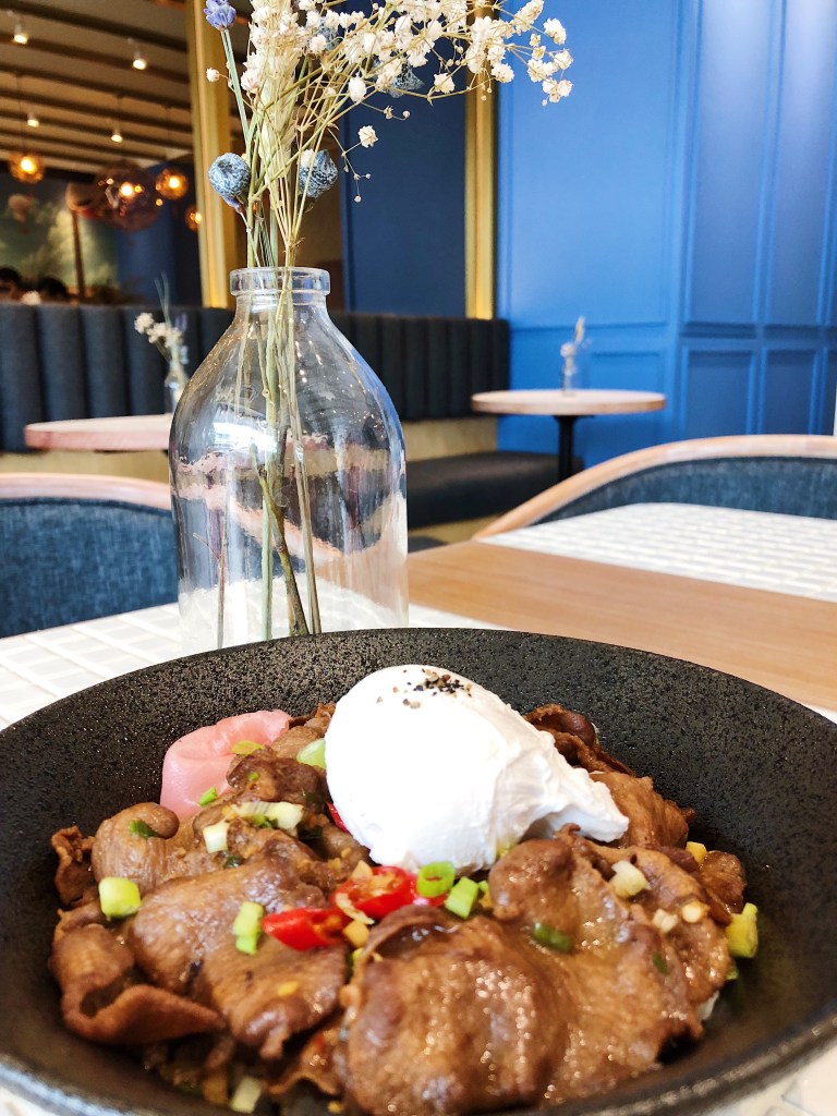 8aaa53b4-c0ff-4e67-9d4d-d22c05a1a01b-1