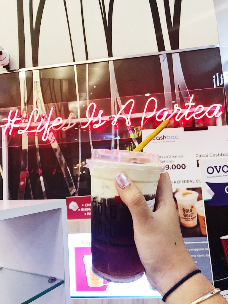 e9209856-db91-4d46-80a0-fb55a067bab9