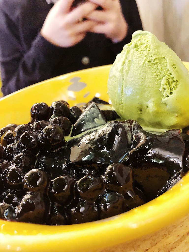 fed96b48-e640-4f39-8740-8013d63f3275